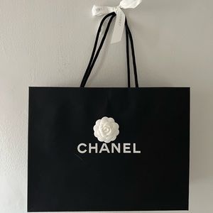 Chanel shopping bag